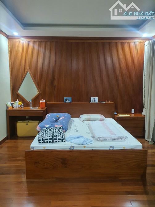 Bán biệt thự mặt tiền  đường khu Bông Sao, Phường 5, Quận 8. Biệt thự thiết kế hiện đại, s - 7
