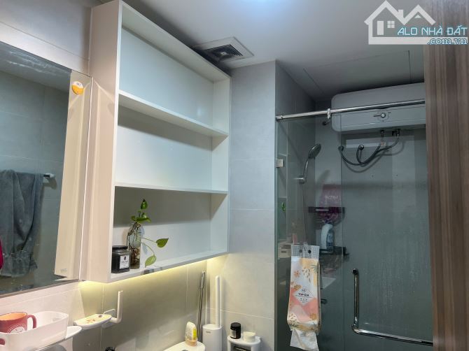 Cho thuê 2 phòng ngủ vào liền được, đầy đủ nội thất 9.5 triệu - 9
