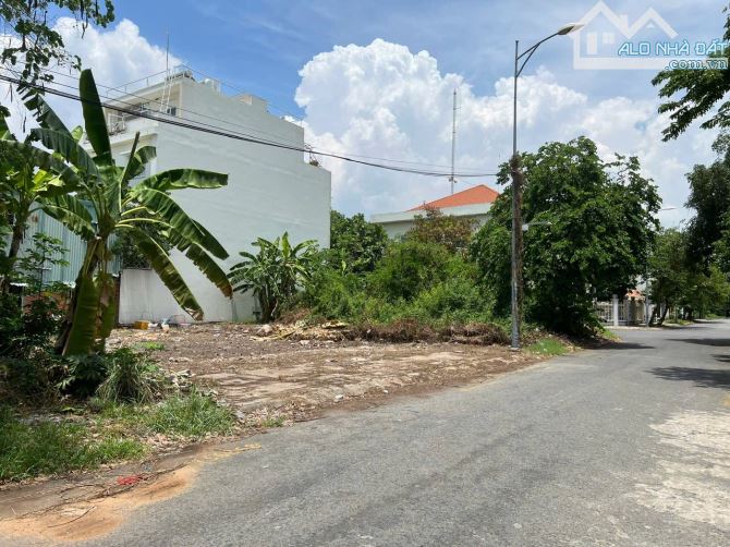 BÁN ĐẤT ĐƯỜNG NGUYỄN TRỌN QUẢN Q.2 GIÁ 20,5 TỶ - 3