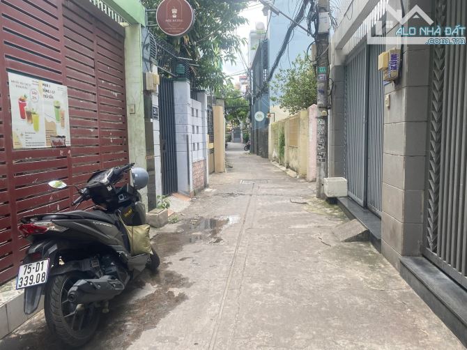 Bán nhà đẹp HXH Nguyễn Hồng Đào-Khu Bàu Cát-4 tầng-84m2-11.5 tỷ