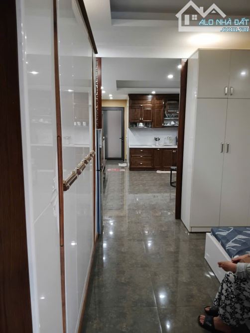 CHO THUÊ CỬA HÀNG NGÕ PHỐ VẠN BẢO- LIỄU GIAI-BA ĐÌNH- 110m2- 2 MẶT NGÕ-Ô TÔ ĐÕ CỬA-12 TRIỆ