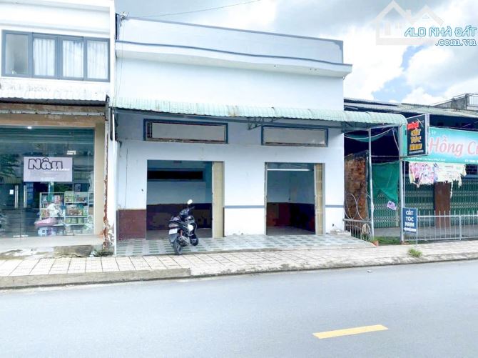 BÁN NHÀ MẶT TIỀN LÊ BÌNH CÁI RĂNG KẾ NGUYỄN VIỆT DŨNG