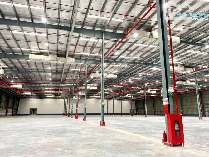 Cho thuê kho PCCC tự động tại Km16 Đại Lộ Thăng Long, dt: 1300-4000m
