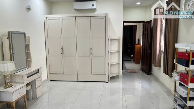 Bán gấp nhà hẻm VIP đường 3/2, DT 6x12m, DTCN 222m2, nhà 4 tầng kiên cố - Giá chỉ 24 tỷ