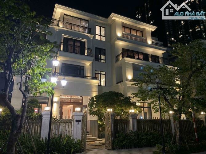 Nhà 4 Tầng, Dòng tiền 60 tr/tháng. Đường NGUYỄN BÁ LÂN, ngay CHỢ BẮC MỸ AN