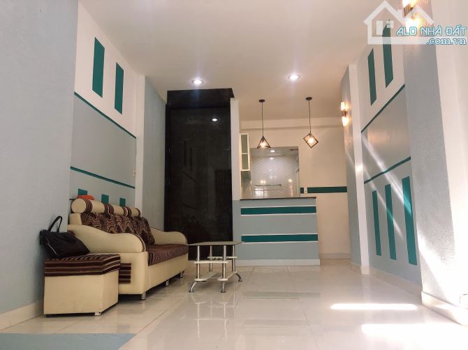 Mặt Tiền Hẻm Kinh Doanh–Nhà 62m2 Huỳnh Văn Bánh Phú Nhuận–6.51 Tỷ, Giá Tốt Nhất Khu Vực