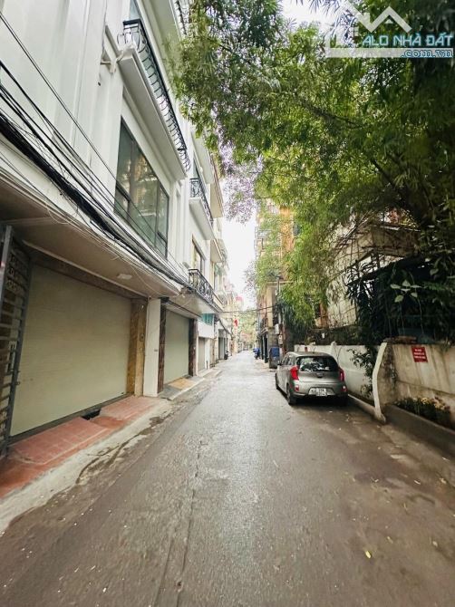 Phân lô Cầu Giấy, ô tô tránh kinh doanh, gara 2 ô tô, 21.5 Tỷ 7 tầng