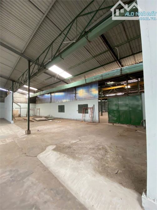XT319 Cho thuê Xưởng phục vụ SX Cơ khí, có sẵn cầu trục. nhiều ngành CN phụ trợ khác