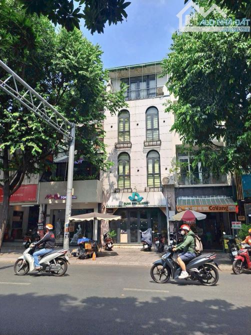 Ngộp bank bán gấp MT Võ Thị Sáu Q.1 - 5,2 x 16m Cn 75m2. 5 tầng HĐ 70tr/th Giá Chỉ 29tỷ
