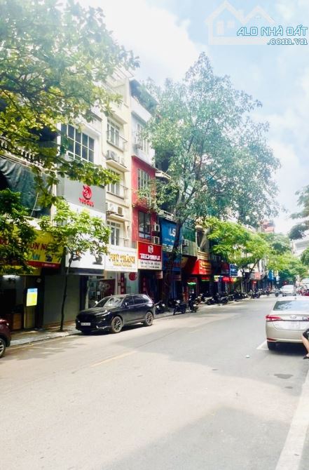 BÁN NHÀ MẶT PHỐ VỌNG - NGAY CỔNG KTQD - KINH DOANH VÔ ĐỊCH 30m2 - 5 TẦNG - MT 4.5m2.