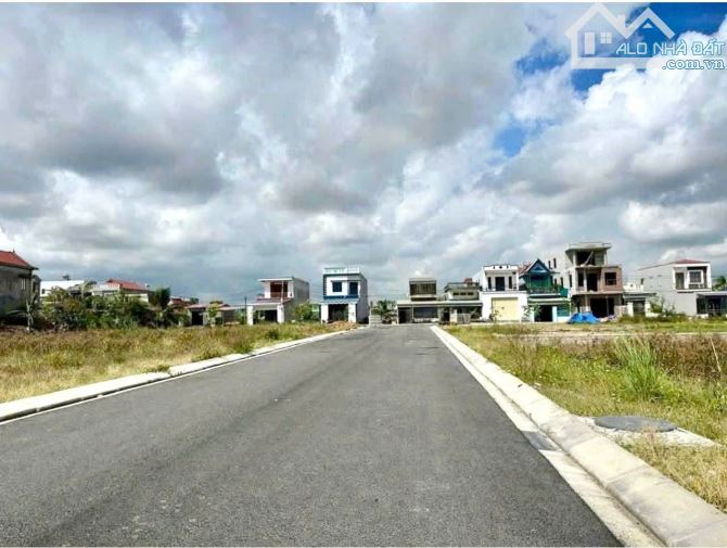 Đất đấu giá Kim Đới 2, Hữu Bằng, Kiến Thụy lô biệt thự