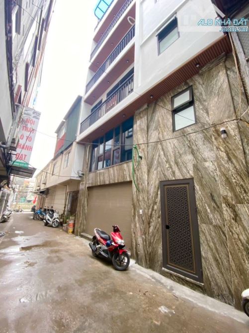 Mặt ngõ Khương Đình, ô tô tránh, 15m ra MP, thông 4 phía, 7Tthang máy, DT45m, MT8m,12,6tỷ