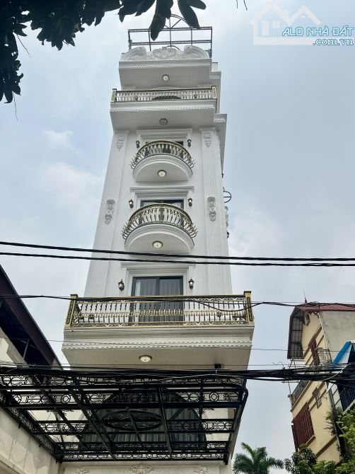 Bán nhà Thượng Thanh 7 tầng thang máy, gara oto, vỉa hè giá hơn 12 tỷ
