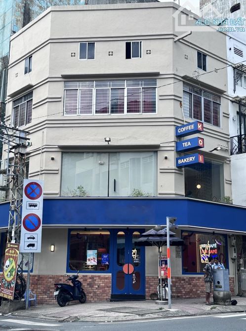 Bán nhà Siêu Vị Trí 2MT Nguyễn Văn Tráng, Quận 1, DT:6x13m, 4 Tầng, HĐT:120trđ, Giá:39 tỷ
