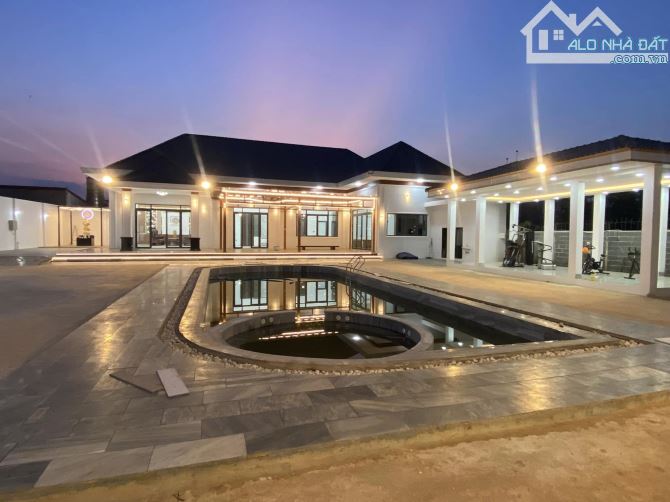 Cần bán căn biệt thự ngay KCN Tân An hỗ trợ khách vay NH