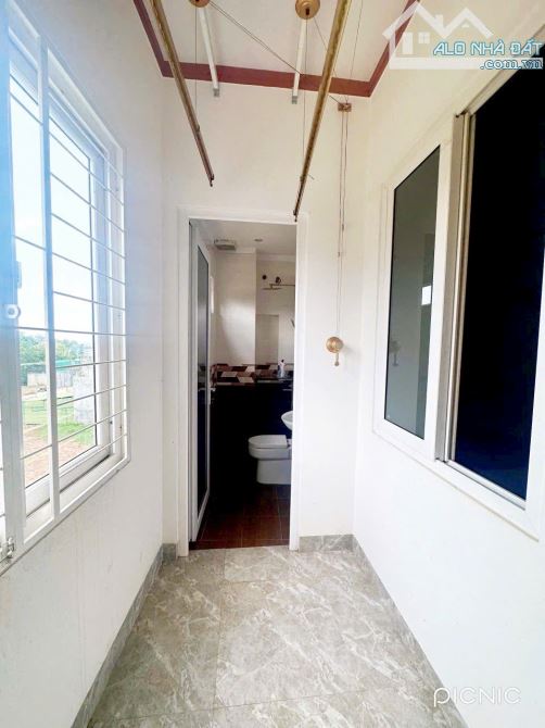 Bán nhà đẹp Nguyễn Khuyến ngay KDT Trung Nguyên P Tân Lợi BMT Đăk Lăk - 10