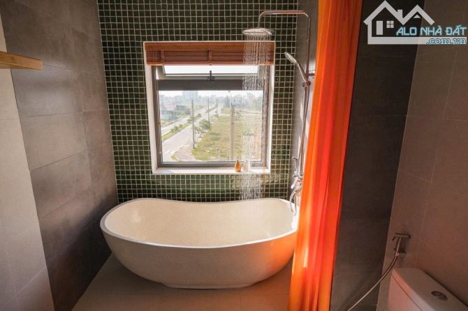 VILLA 4 TẦNG - 2 MẶT TIỀN - GẦN BÃI TẮM AN BÀNG - GẦN PHỐ CỔ HỘI AN - 10