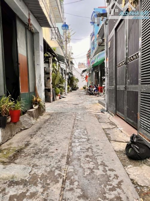 ✨ 1 TRỆT + 1 LẦU ĐÚC KIÊN CỐ (gồm: 2PN & 2WC) Ngang 4.7M x Sâu 15M (Sổ Vuông A4) - 5,95 TỶ - 11