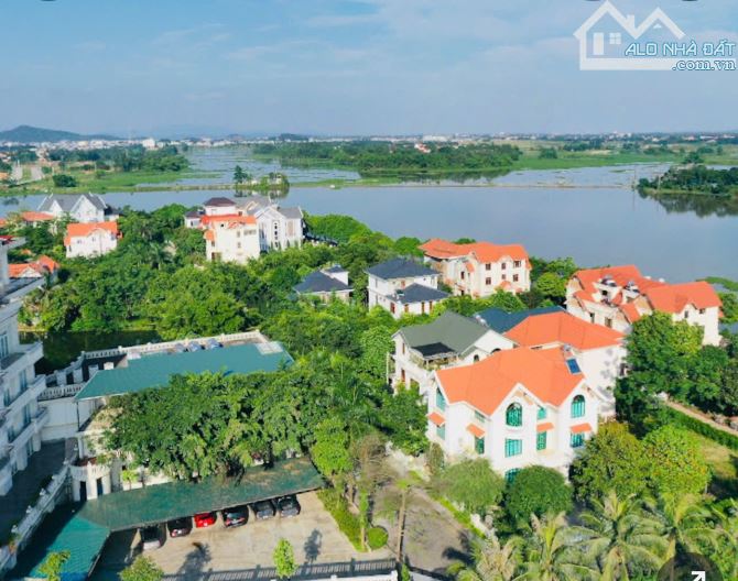Bán gấp lô Biệt thự Vip Khu dịch vụ du lịch Sông Hồng Thủ Đô 393m2 mặt tiền 20m siêu hiếm - 1