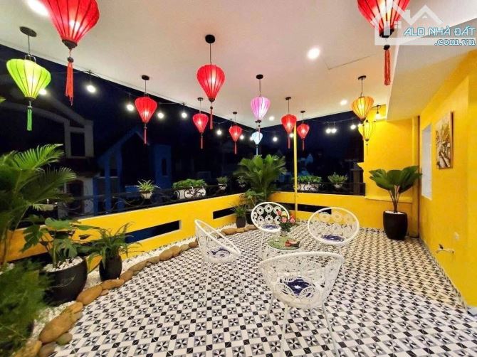 Ban nNgô Gia Tự , dt 42 m2, 5 t, mt 5.76 m. 13.8 tỷ  Mô tả: 💥  Nhà mặt phố Ngô Gia Tự - 1
