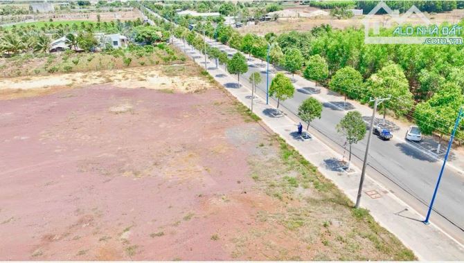 MẶT TIỀN TỈNH LỘ 52 - THỊ TRẤN ĐẤT ĐỎ- 2255M CÓ 235M THỔ CƯ - 1