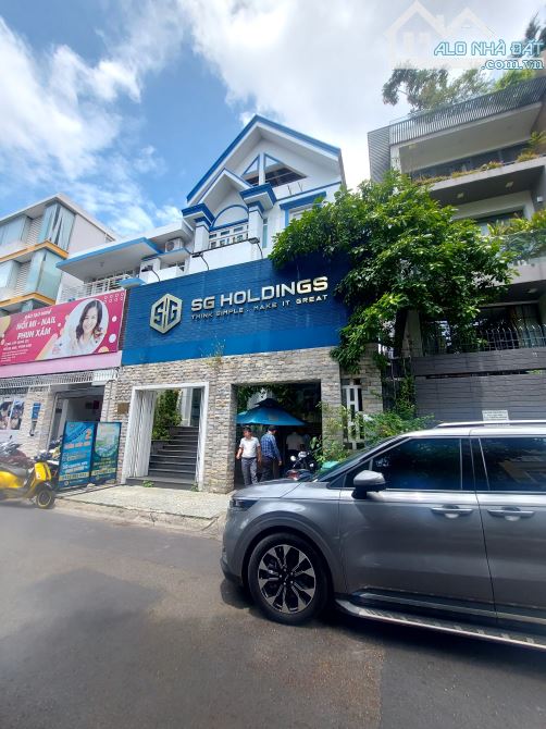 60TỶ- Biệt Thự đường Hoa - Phan Xích Long - Hoa Lan, Phường 2, Phú Nhuận - 8x18, Hầm 3 Lầu - 1