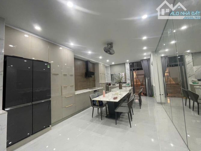 💥💥💥 BÁN NHÀ 4 TẦNG, MẶT TIỀN ĐƯỜNG, TRUNG TÂM ĐÔNG HOÀ, DĨ AN CHỈ 8 tỉ - 1
