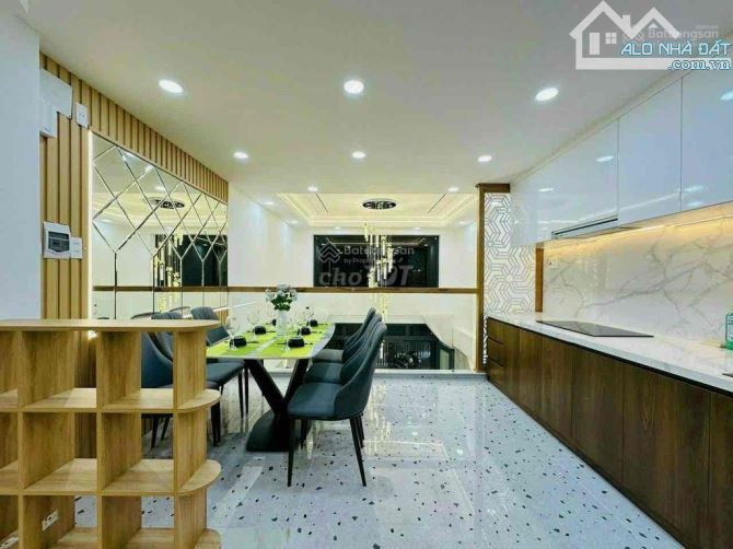 Siêu phẩm duy nhất K300! Bán nhà góc 2MT đường A4, P. 12, TB 5.5x20m, giá 25.9 tỷ - 1