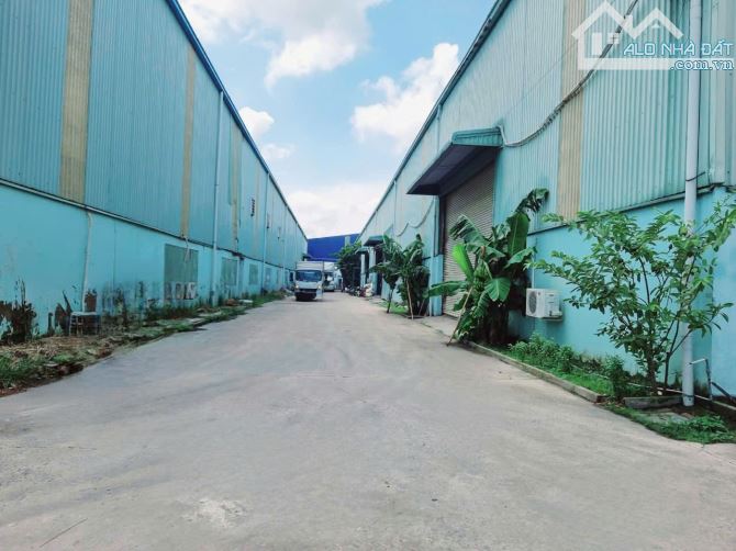 3 nhà xưởng đang cho thuê Doanh thu 9-10 tỷ/năm. DT 11.990m - 1