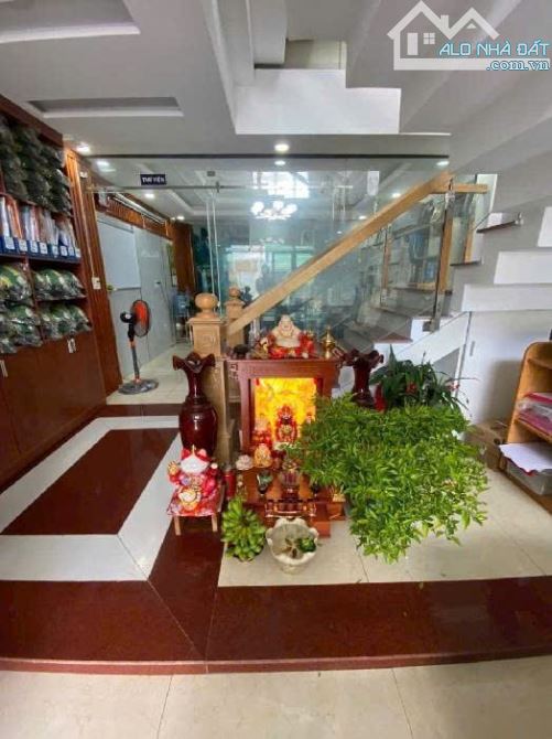 Bán Nhà 5 tầng FULL NỘI THẤT MT đường TX43,phường THẠNH XUÂN,Q12,dt 62,2m²DÒNG TIỀN 20tr/t - 1