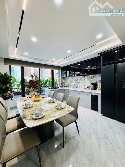 🥰 Siêu phẩm nhà mới ,đẹp 4 Tầng đường NGUYỄN TƯ GIẢN phường 12 quận Gò Vấp 48m2 (4x12) hẻ - 1