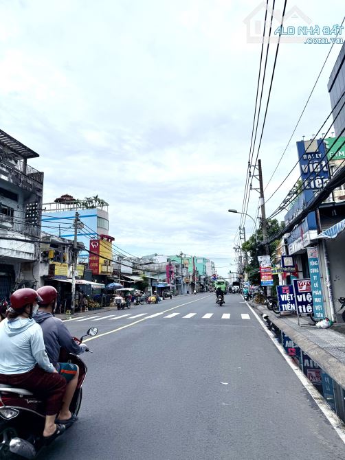 Bán Tài Sản mặt tiền Lê Hồng Phong, Phường 3, Quận 5 (DT: 4,2x19m. CN 78,5m2) Giá 39 Tỷ - 1