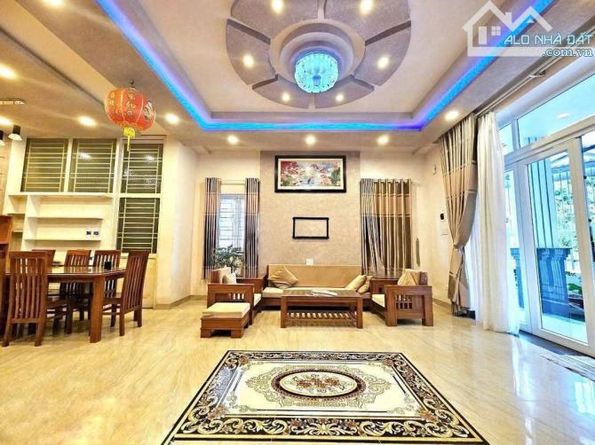Nhà 2 tầng góc 2 MT Bùi Huy Ích - KDC Hòn Sện, 197m2 vuông đẹp, nội thất cao cấp chỉ 12 tỷ - 1