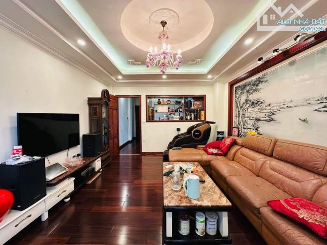 BÁN NHÀ, CẦU GIẤY, 55M2 - MT 4M, Ô TÔ ĐỖ CỬA, Ô TÔ DỪNG ĐỖ 24/24🚘 - 1