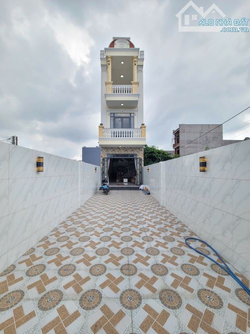 6,8Tỷ TL🔥Bán Nhà 131,5m2_Hoàn Công_Full Nội Thất_MT đường Huỳnh Tấn Phát_P.Đông Hòa_Dĩ An - 1