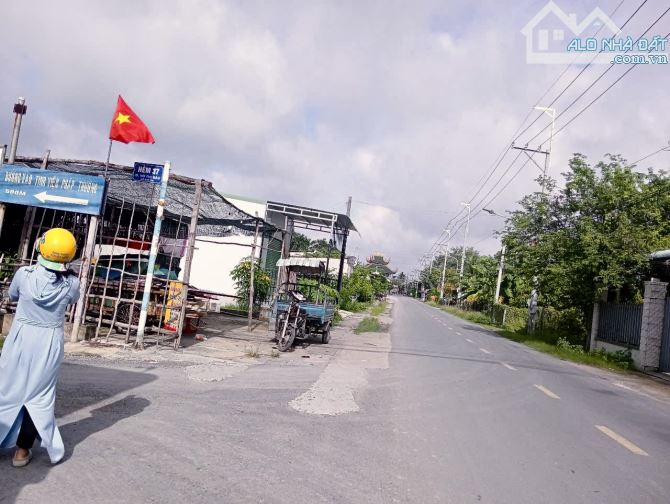 ✨ HÀNG HIẾM CÒN SÓT LẠI, 299M2 có 100M2 THỔ CƯ (Ngang 10M x Dài 30M) Sổ Vuông Đẹp - 2,1 TỶ - 1