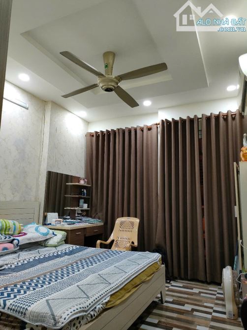 BÁN NHÀ THÍCH HỢP LÀM CĂN HỘ DỊCH VỤ – HẺM XE HƠI – PHƯỜNG CHÁNH HƯNG ( P.2 CŨ) QUẬN 8 - 1