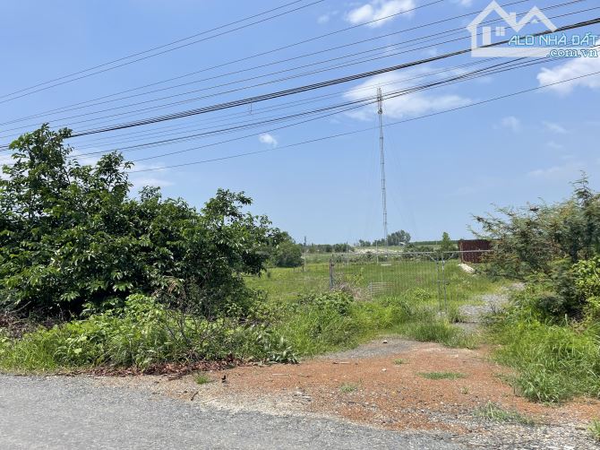 Bán 6.7 sào đất mặt tiền Lý Nam Đế - TX LaGi giá ngộp 972K/m2 - 1