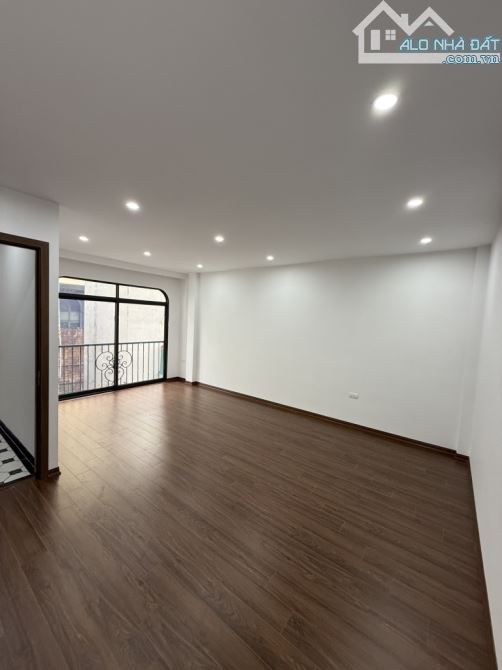 CÁT LINH- ĐỐNG ĐA- 7T THANG MÁY NK - DT 44M2 - MẶT TIỀN VIP 7M- GIÁ CHỈ 16,5TỶ - 1