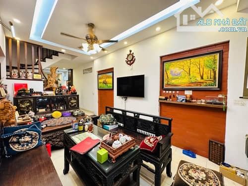 Nhà Đống Đa, Hồ Đắc Di, Ô Tô Tránh Kinh Doanh, 60m2 Tặng Full Nội Thất Cho Khách. - 1