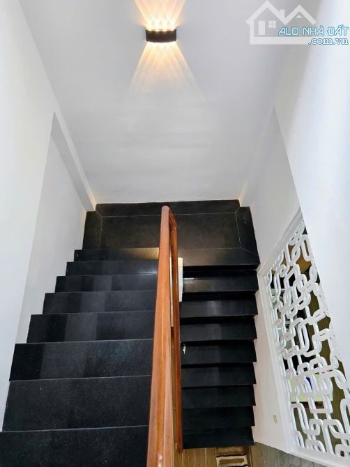 Nhà mặt phố 1x HẢI HỒ sẵn 3 phòng ngủ - giá tốt bán nhanh trong tháng. - 1