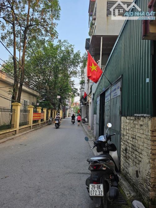 NHÀ C4 GIA QUẤT 22 tỷ 125m MẶT TIỀN 8m NGÕ Ô TÔ KINH DOANH,LONG BIÊN - 1