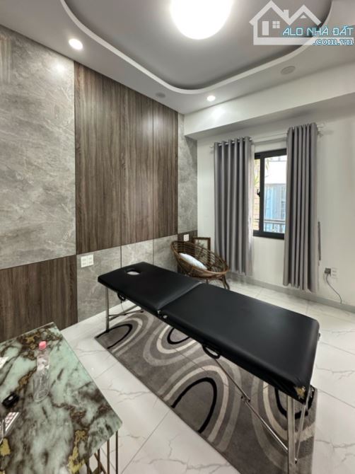 NHÀ ĐẸP NHƯ HÌNH – 4 TẦNG – HÒA HẢO – Q.10 - 8.4 TỶ. Ở NGAY KHÔNG SỬA - 13
