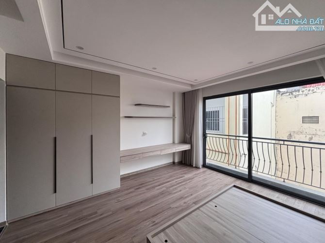 PHỐ TRẠM – 6 TẦNG – THANG MÁY – GARA – 10.6 TỶ - 13