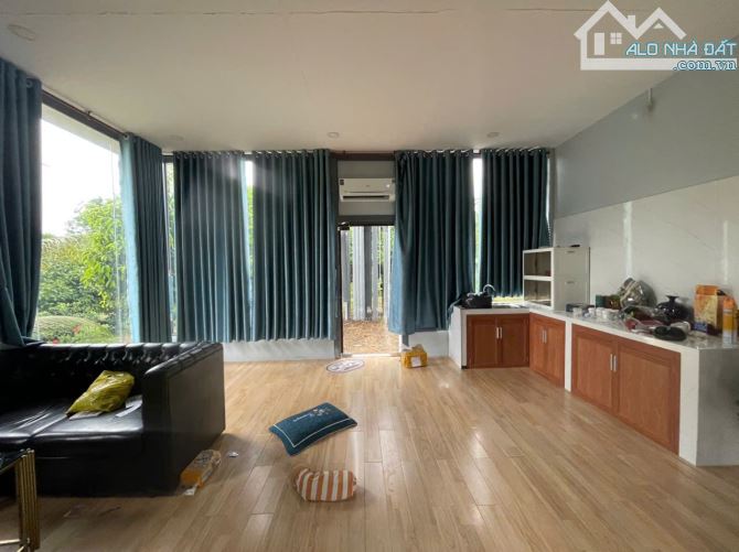 B.án 7300m2.+3000m2 giấy tay. Tc (1 ha). Có 300m2 Thổ Cư. Với 54m Mặt Tiền Đường Bê Tông. - 15