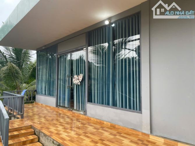 B.án 7300m2.+3000m2 giấy tay. Tc (1 ha). Có 300m2 Thổ Cư. Với 54m Mặt Tiền Đường Bê Tông. - 16