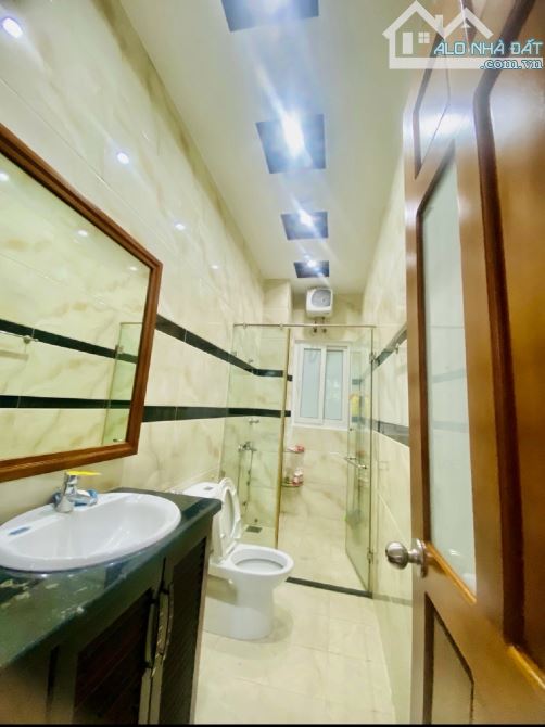 BÁN NHÀ 4 TẦNG ĐẠI LỘ KINH DOANH PHAN ĐĂNG LƯU – TRUNG TÂM CỦA TRUNG TÂM, VỊ TRÍ SIÊU VIỆT - 2
