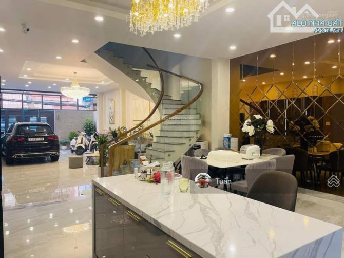 Siêu phẩm duy nhất K300! Bán nhà góc 2MT đường A4, P. 12, TB 5.5x20m, giá 25.9 tỷ - 2