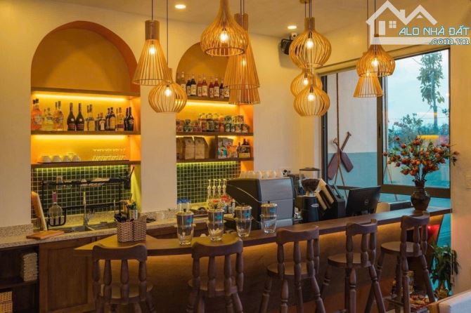 VILLA 4 TẦNG - 2 MẶT TIỀN - GẦN BÃI TẮM AN BÀNG - GẦN PHỐ CỔ HỘI AN - 1
