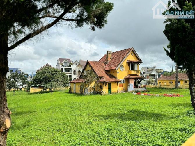 🏡 GIẢM THÊM 5 TỶ NHÀ KHU VILLA CÔ GIANG - VIEW ĐẸP VÀ NÊN THƠ BẬC NHẤT ĐÀ LẠT - 2